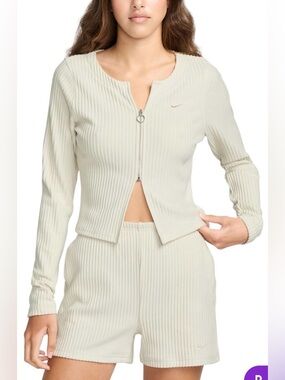 NikeSportswear Chill Knit Solid Color Zip V-Neck Slim Ribbed Long Sleeve Sweater